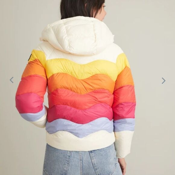 MARINE layer  MLx LF Apres Puffer in Antique White/Multi Colorblock - Picture 6 of 12